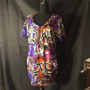 #694.  Rouge Helium Graphic Tee Purple and Orange Short Sleeve